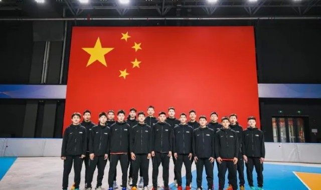 世界杯客户端更新下载-媒体人：中国U18男篮四月国际热身赛迎战强队备战亚洲杯